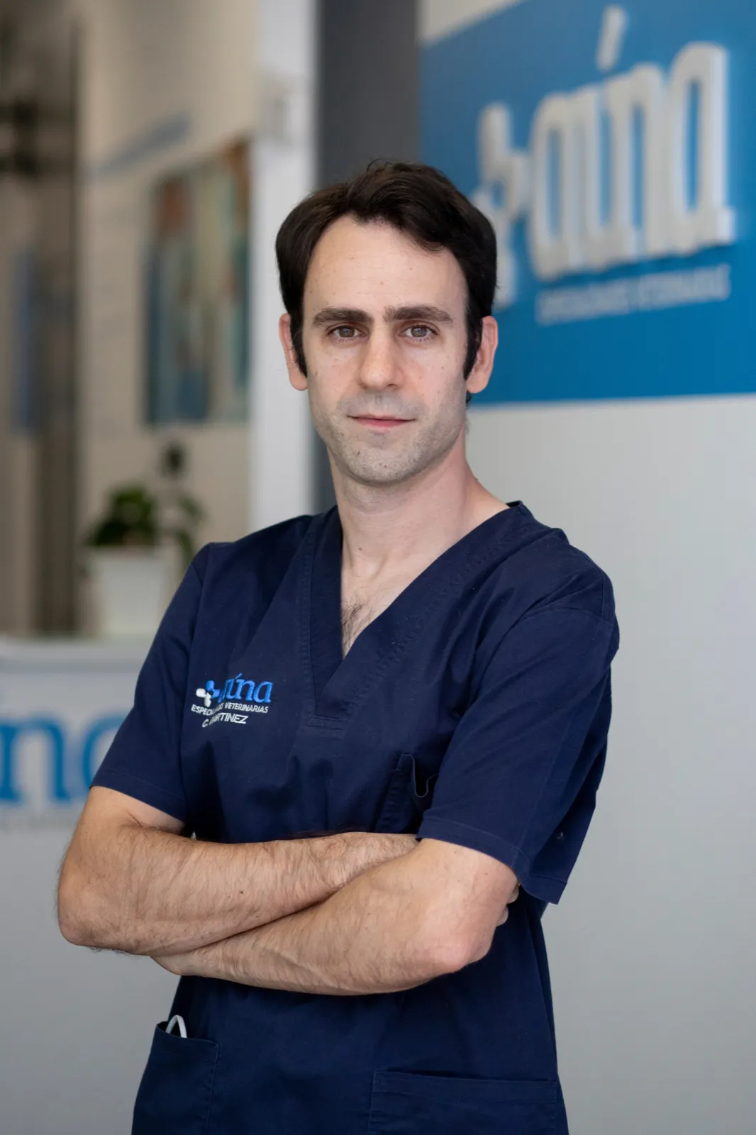 Carlos Martínez, Especialista Europeo en Medicina Interna