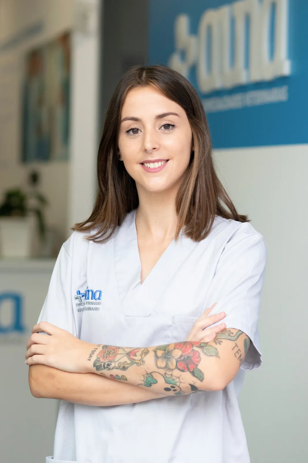 Gema Cano, Auxiliar técnico veterinario