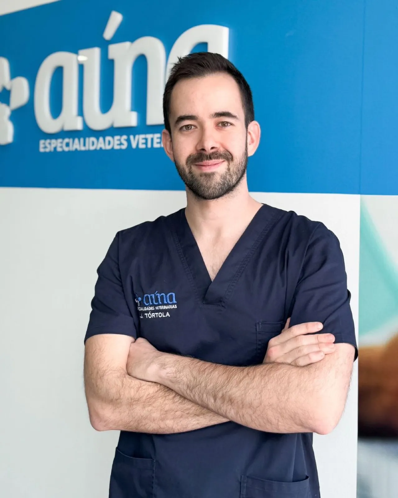 Javier Tórtola, Veterinario